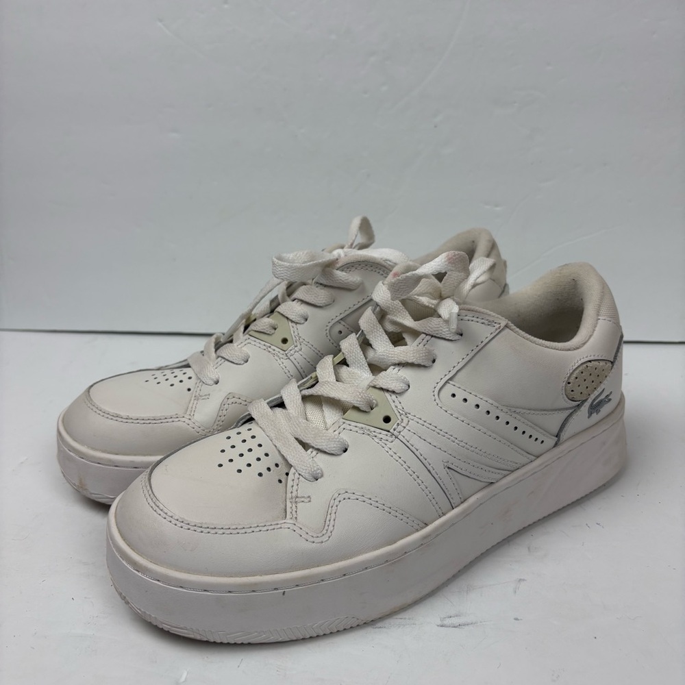 LACOSTE White Leather Womens Sneakers Low Top Lace-up Size 9 L005 222 1 SFA